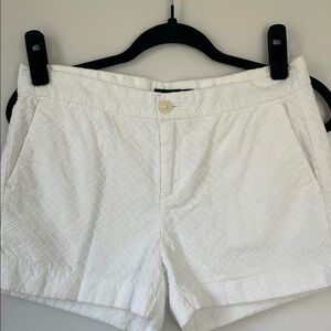 Banana Republic size 2 white textured shorts